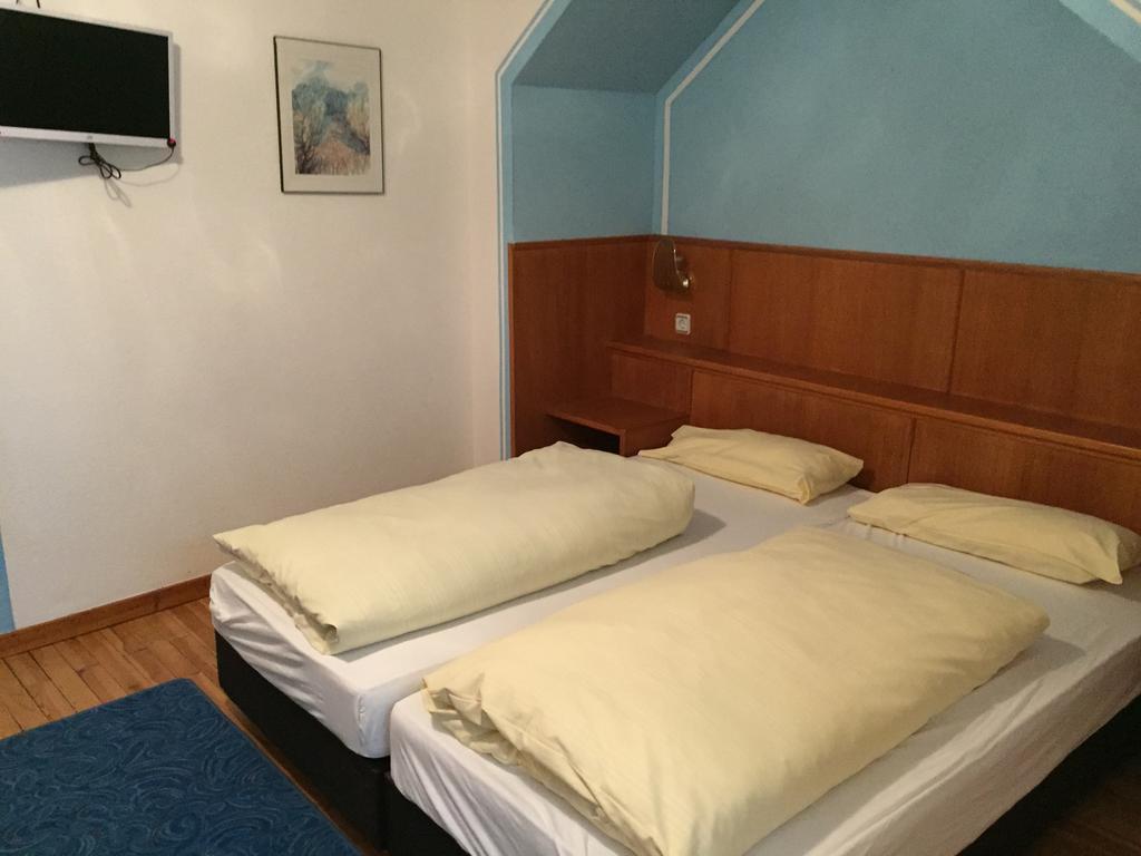 Jugendhotel Nuernberg Room photo