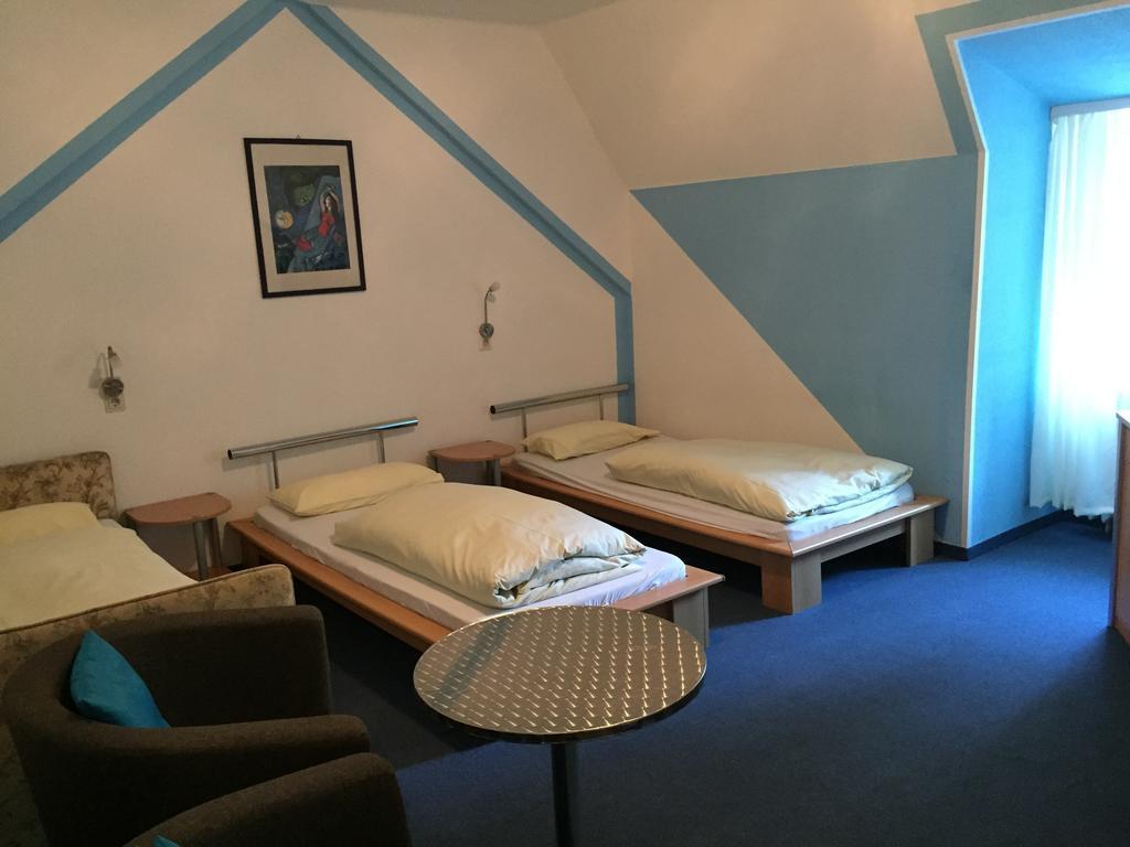 Jugendhotel Nuernberg Room photo