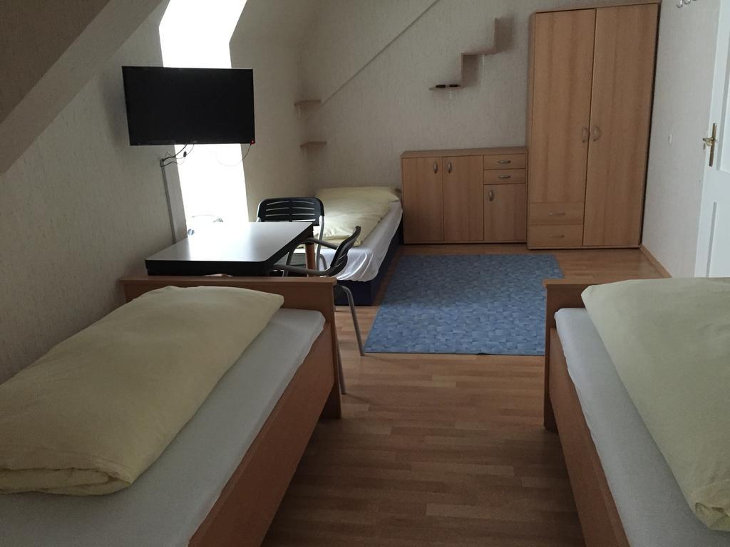 Jugendhotel Nuernberg Room photo